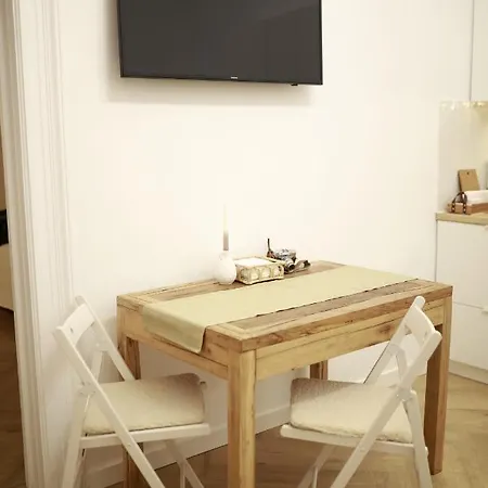 Apartment Patru